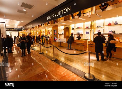 louis vuitton aux galeries lafayette|galerie lafayette paris.